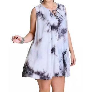 NEW UMGEE tie dye sleeveless keyhole dress - plus in grey